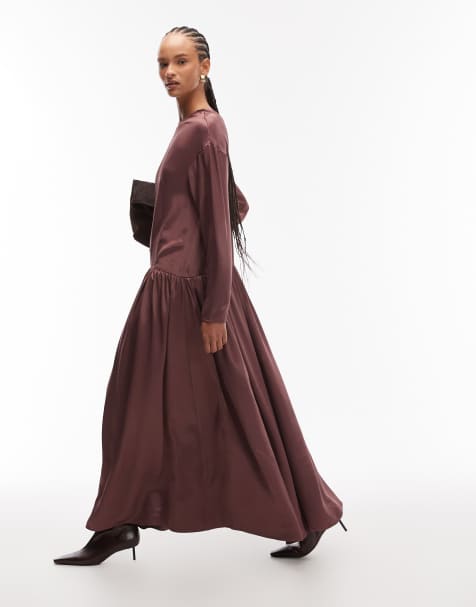 ASOS DESIGN – Langes Hängerkleid in dunklem Burgunderrot mit tief angesetzter Taille - view 1