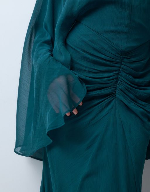 ASOS DESIGN langes Maxikleid mit Flügelärmeln und geraffter Taille in Petrol, 2 von 4