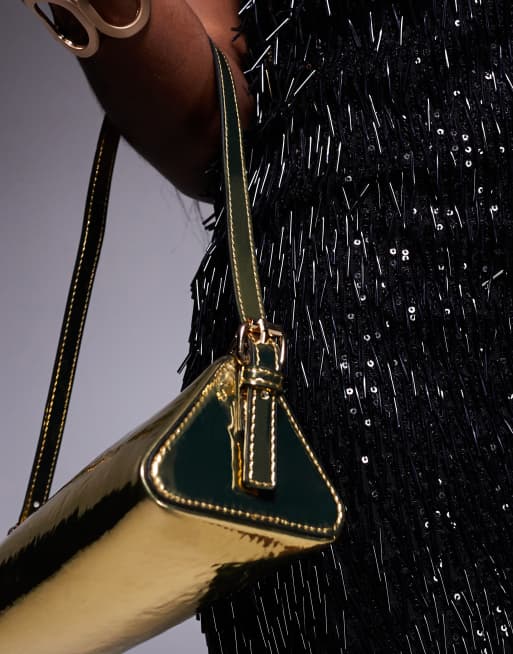 ASOS DESIGN Langliche kastige Schultertasche in Gold