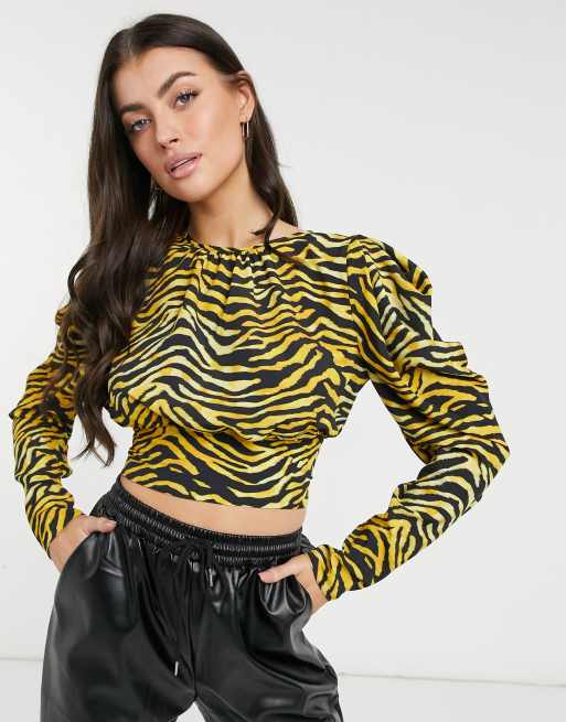 ASOS DESIGN - Langærmet bluse med volumenærmer og tigerprint