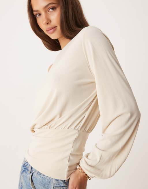 ASOS DESIGN - Langærmet offshoulder-top i cupro, 2 af 4