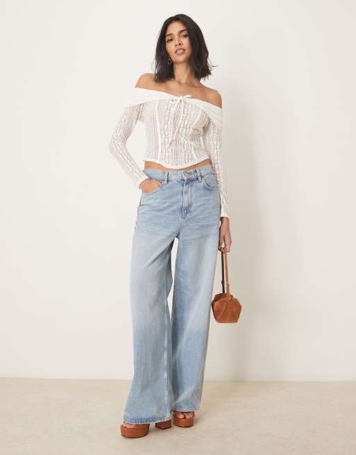 ASOS DESIGN - Langærmet og hvid offshoulder-top i blondestof med bindedetalje, 4 af 4