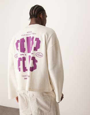 ASOS DESIGN - Langærmet råhvid T-shirt med firkantet pasform, sænkede skuldre og grafisk print i kraftigt 300 gsm-stof