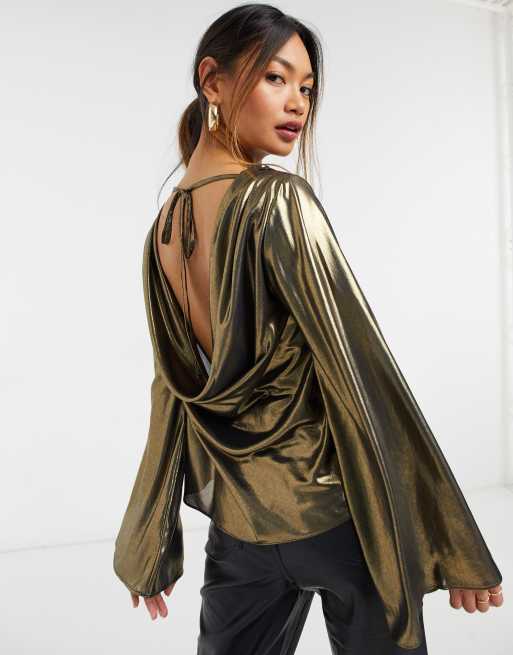 ASOS DESIGN - Langærmet top i metalfarve med vandfaldsudskæring på ryggen