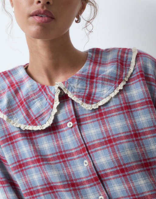 ASOS DESIGN langærmet vævet pyjamassæt med kraveflæse i ternet print, 3 af 4