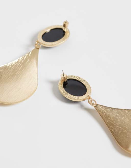 ASOS DESIGN large black stone stud earrings with pendant in brushed gold tone, 4 of 4