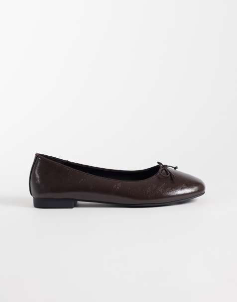 ASOS DESIGN large largeur Lion ballerines à nœud en chocolat - view 1