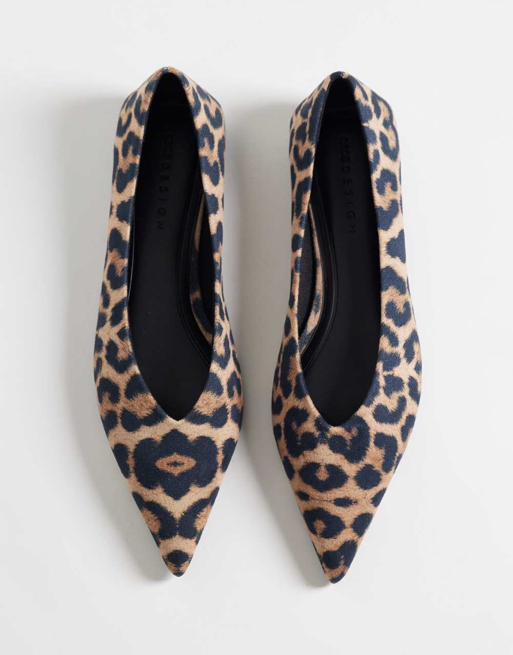 ASOS DESIGN Lari pointed ballets in leopard