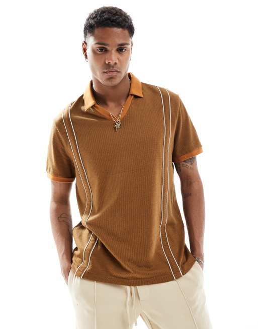 ASOS DESIGN – Lässig geschnittenes Polohemd in strukturiertem Hellbraun mit Paspelierung, 2 von 4