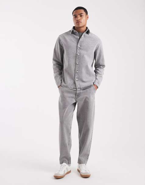 ASOS DESIGN – Lässige, schmal zulaufende Jeans in hellgrauer Waschung, Kombiteil - view 1