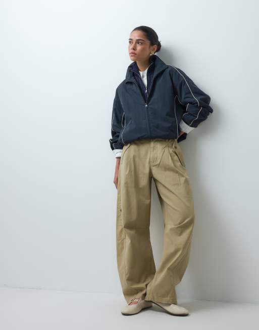 ASOS DESIGN lässige Utility-Hose mit Taschendetail in Dunkelstein, 2 von 5