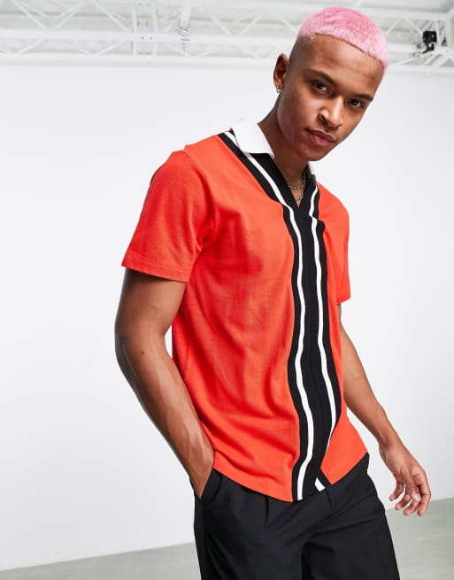 ASOS DESIGN – Lässiges Polohemd in Rot mit schwarzen Zierstreifen und Reverskragen
