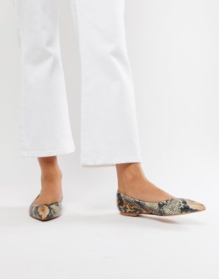 snake print pointed flats