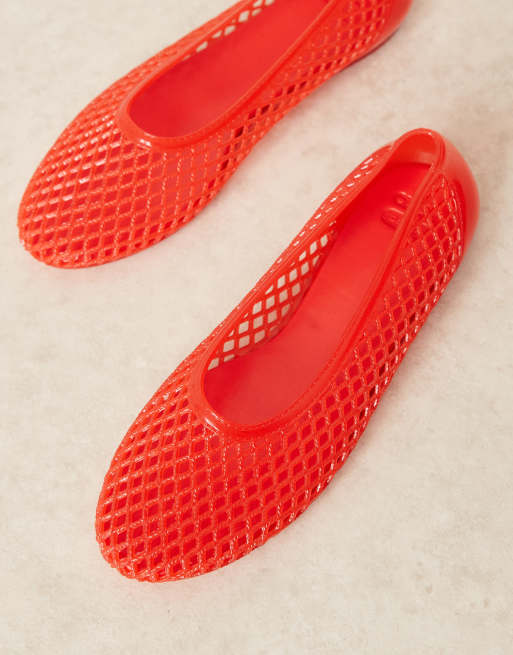 ASOS DESIGN Lattitude jelly weave ballets in red , 2 of 4