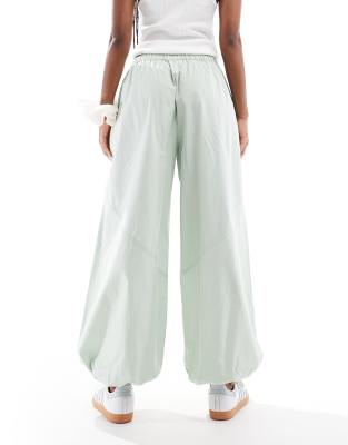 Asos Design Laundered Poplin Pull On Pants With Utility Panels In Green
