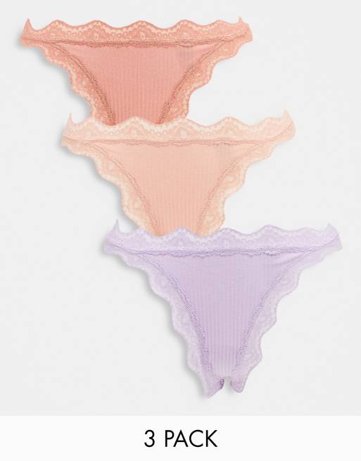 ASOS DESIGN – Lavendelfärgade, rosa och minkfärgade stringtrosor med ribb och spets, 3-pack