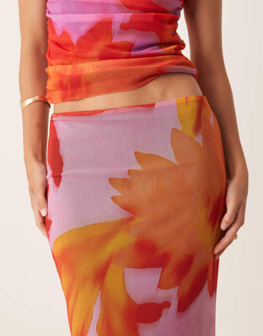 ASOS DESIGN - Lavtaljet nederdel i mesh med orange tropisk blomsterprint - Del af sæt, 2 af 5