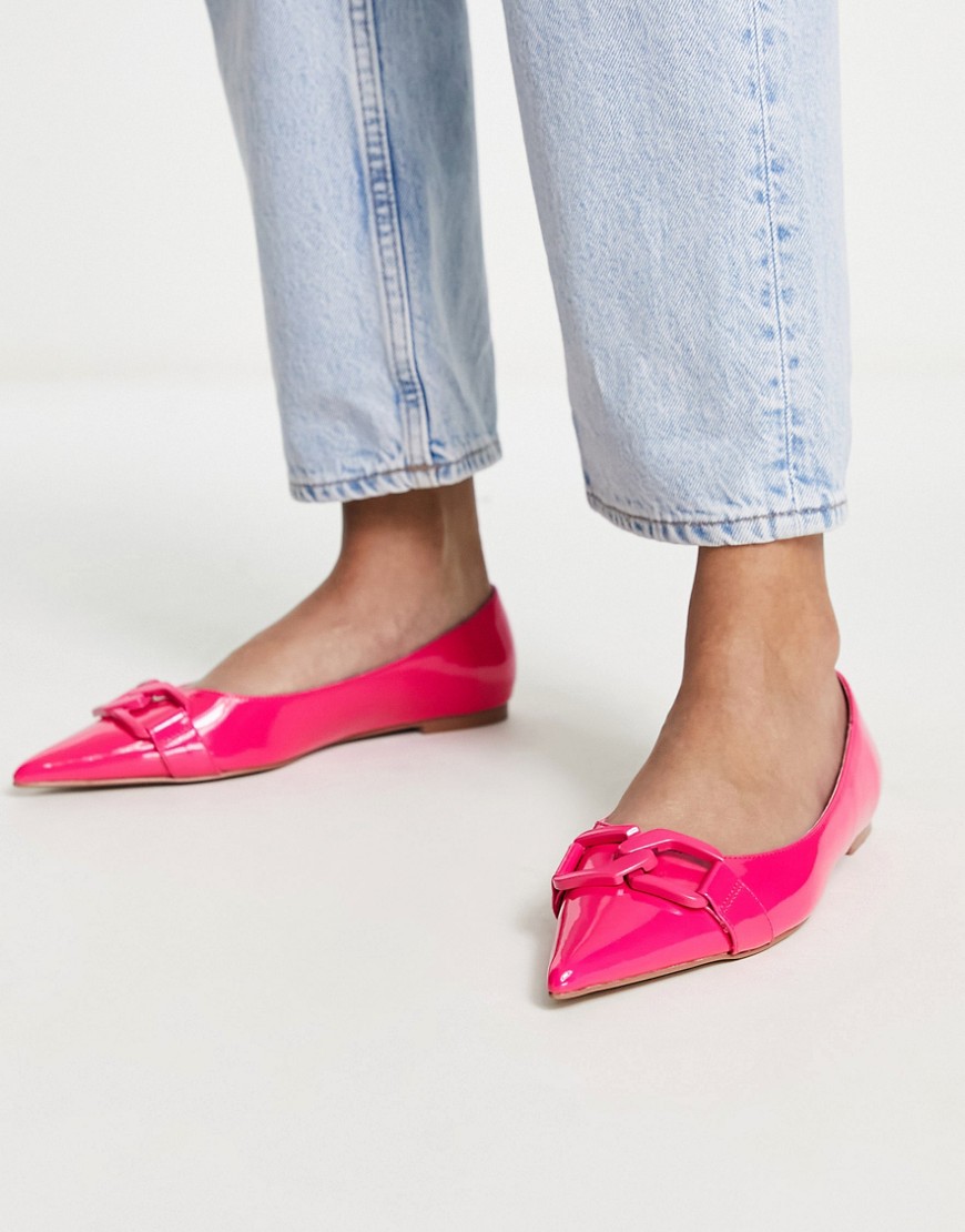 ASOS DESIGN Lawless Pointed toe ballet with chain in pink