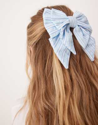 layered hair bow in blue stripes