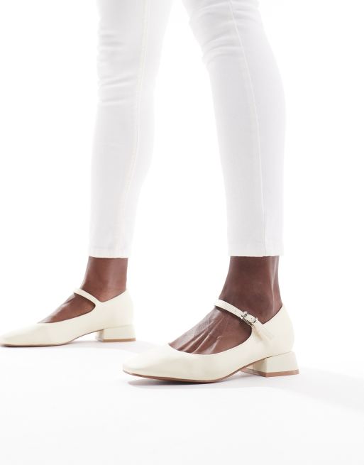 ASOS DESIGN – Lead – Mary-Jane-Ballerinas in Gelb mit Absatz, 3 von 4
