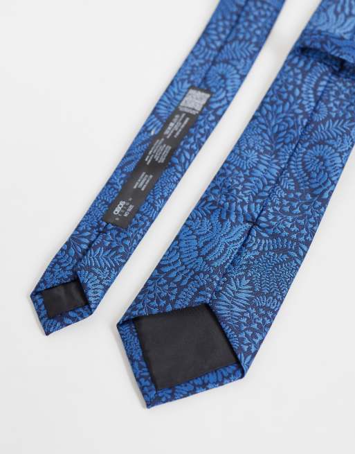 ASOS DESIGN leaf floral tie and pocket square in navy, 2 of 3