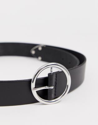 black and silver circle buckle belt