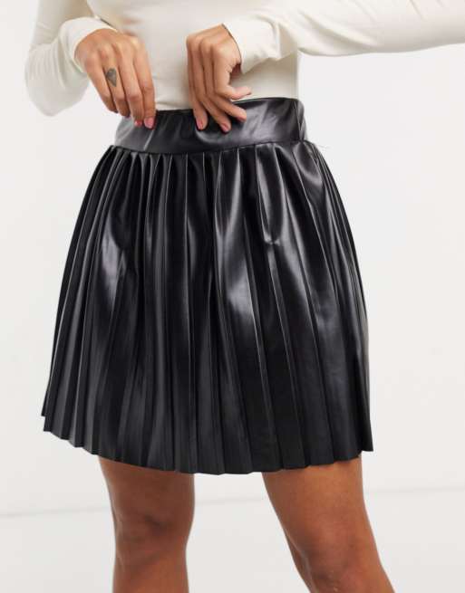 Short pleated leather outlet skirt