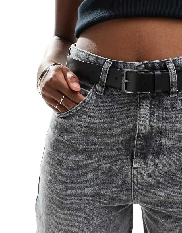 ASOS DESIGN - leather silver buckle waist and hip jeans belt in black