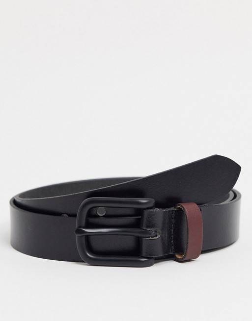 ASOS DESIGN leather slim belt with matte black buckle and contrast keeper