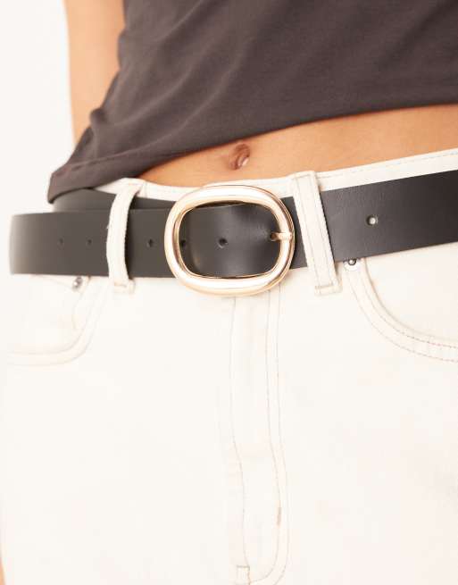 ASOS DESIGN leather square buckle waist and hip jeans belt in black, 3 of 3