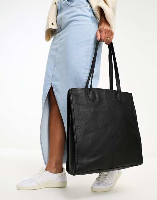 ASOS DESIGN tote bag with removeable laptop compartment in black