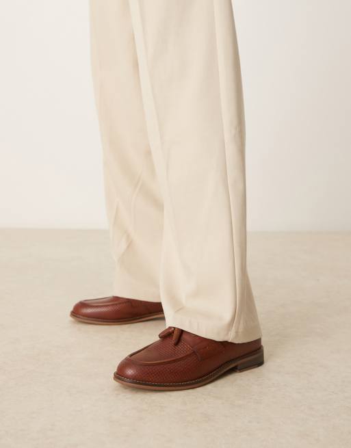 ASOS DESIGN – Leder-Loafer in Hellbraun mit Quasten, 3 von 4