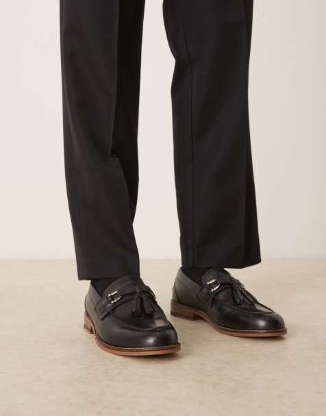 ASOS DESIGN – Leder-Loafer in Schwarz mit Quasten und goldfarbener Hardware - view 1