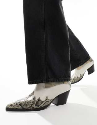 ASOS DESIGN – Lederstiefel in Steinbeige mit Western-Details und kubanischem Absatz 