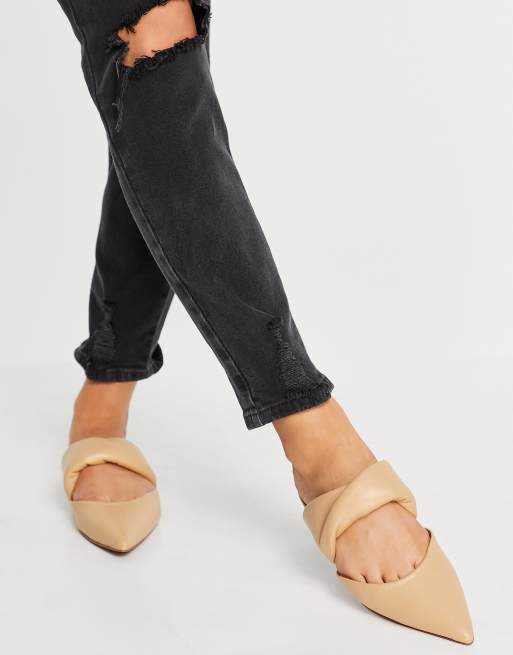 ASOS DESIGN - Leeway - Gewatteerde platte muiltjes met gedraaide band in camel