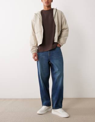 Legere, schmal zulaufende Jeans in verwaschenem Vintage-Dunkelblau-Navy Navy 56 Regular