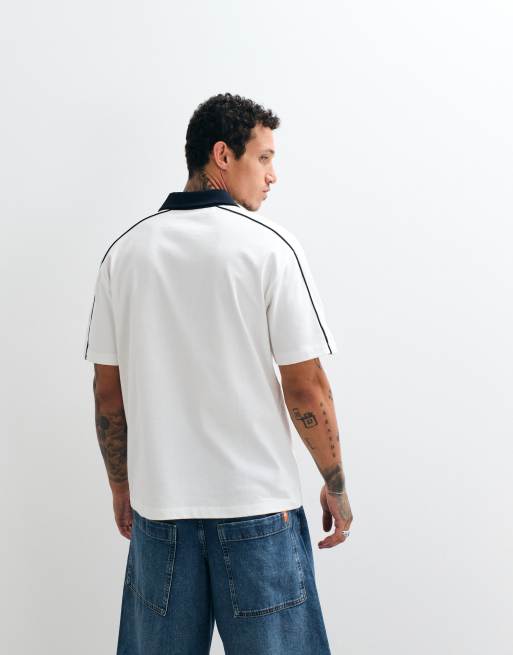 ASOS DESIGN – Legeres Polohemd in Creme mit Kontraststreifen, 3 von 5