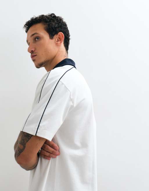 ASOS DESIGN – Legeres Polohemd in Creme mit Kontraststreifen, 5 von 5
