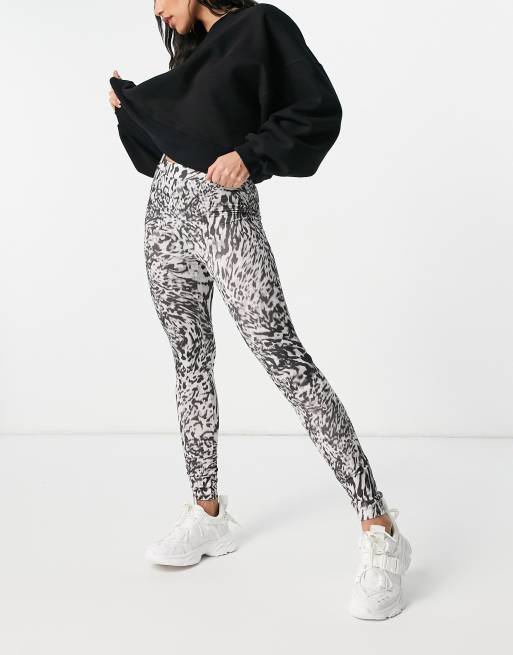 ASOS DESIGN legging in animal print