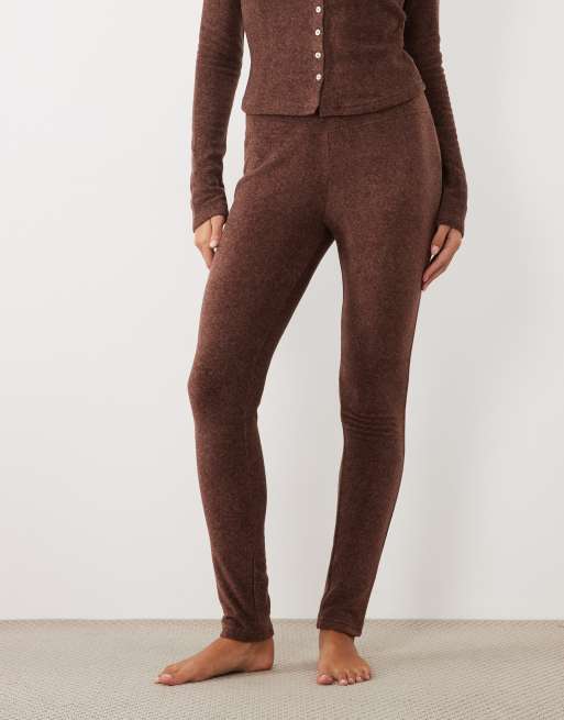 ASOS DESIGN legging lounge à coordonner en polaire légère, chocolat, 3 de 5