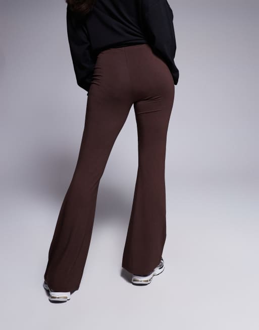 ASOS DESIGN - Leggings a zampa sinuosi color cioccolato, 3 di 5