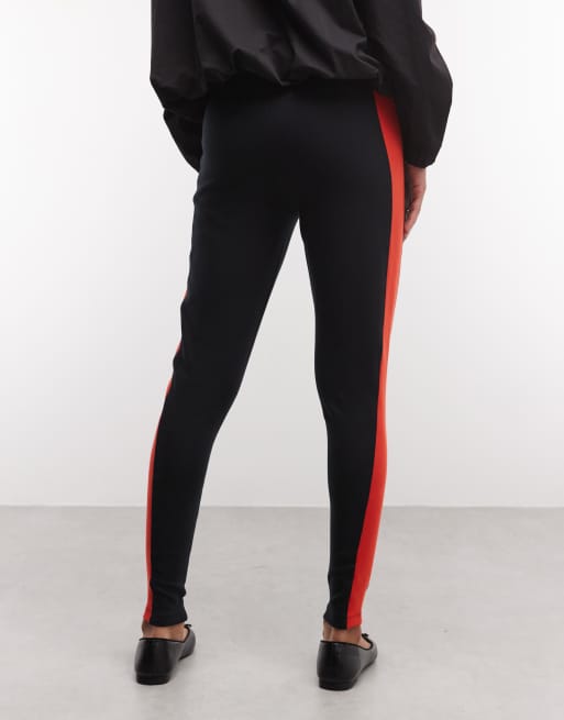ASOS DESIGN leggings med sidopaneldetalj i svart och rött, 5 av 5