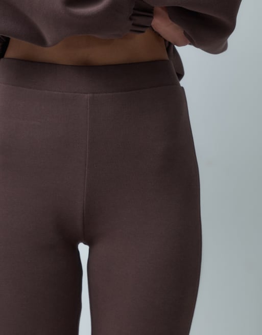 ASOS DESIGN leggings with side panel detail in brown and cream, 4 of 5