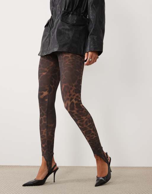 ASOS DESIGN legginsy z siateczki ze strzemionami we wzór leopardzi, 2 z 5