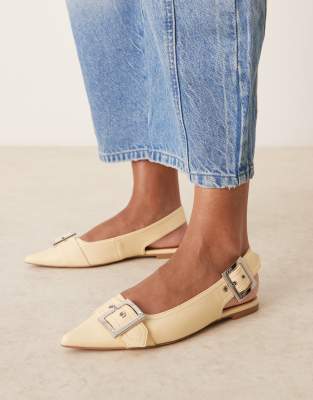 ASOS DESIGN - Legion - Ballerinas mit Schnalle in Gelb