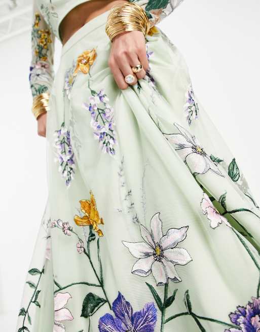 ASOS DESIGN Lehenga maxi skirt in wisteria embroidery, 3 of 4