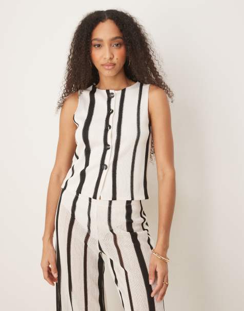 ASOS DESIGN – Leicht durchscheinendes, schwarz-weiß gestreiftes Westen-Top mit Häkel-Strukturmuster, Kombiteil - view 1