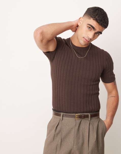 ASOS DESIGN – Leichtes, figurbetontes T-Shirt aus Rippstrick in Braun - view 1