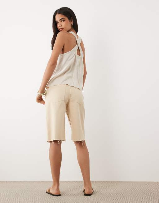 ASOS DESIGN – Leinen-Camisole in Steinbeige mit U-Ausschnitt und überkreuzten Rückenträgern, 3 von 4