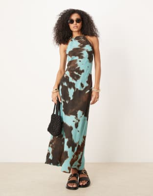 ASOS DESIGN - Leinen-Maxikleid in Blau mit Kuhfellmuster und Ringerücken-Bunt